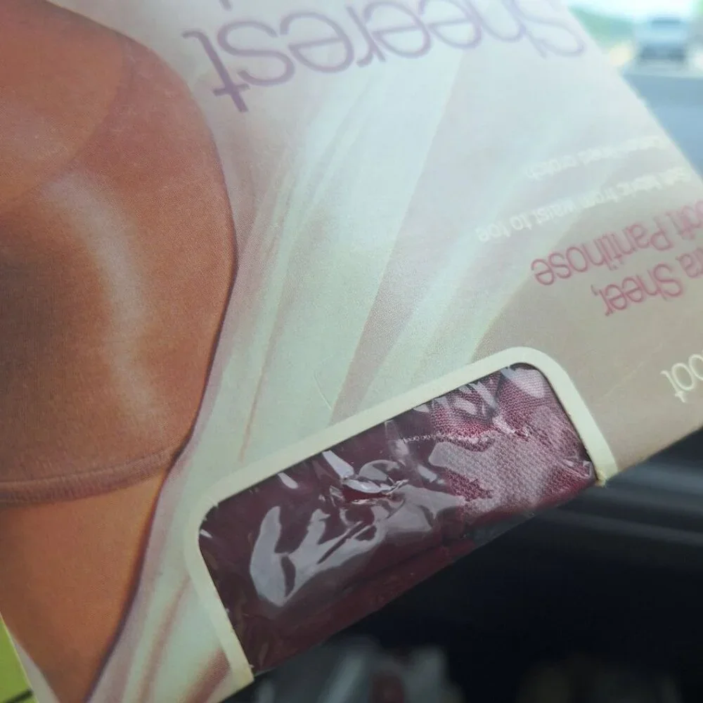 JCPenney Sheerest Support Pantihose Port Wine 19 Sandalfoot Average‎ Nylon